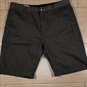 VOLCOM CHARCOAL GREY SHORTS SZ 38 NWOT